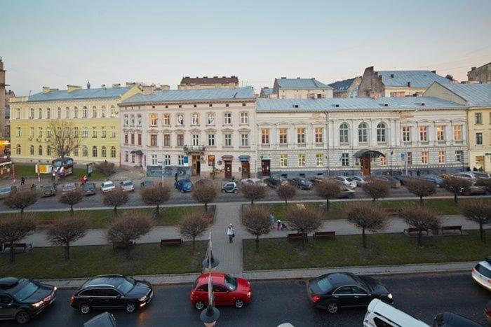 Exclusive Apartment On Shevchenko Avenue 10 Lviv Eksteriør billede